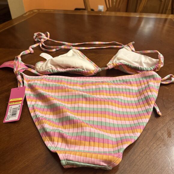 Ninety Nine Junior’s Triangle Bikini Top XXL & Bottom XL - Picture 6 of 6